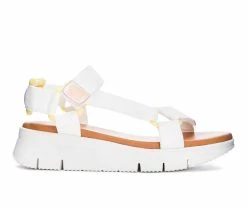 Alternative view of Women's Dirty Laundry Qwest Wedge Sandals